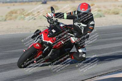 media/Sep-20-2025-Race Pace (Sat) [[d4e1b33f4d]]/Non Verified/Turn 4 Inside (8am)/